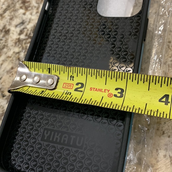 Cell phone case - Picture 7 of 7